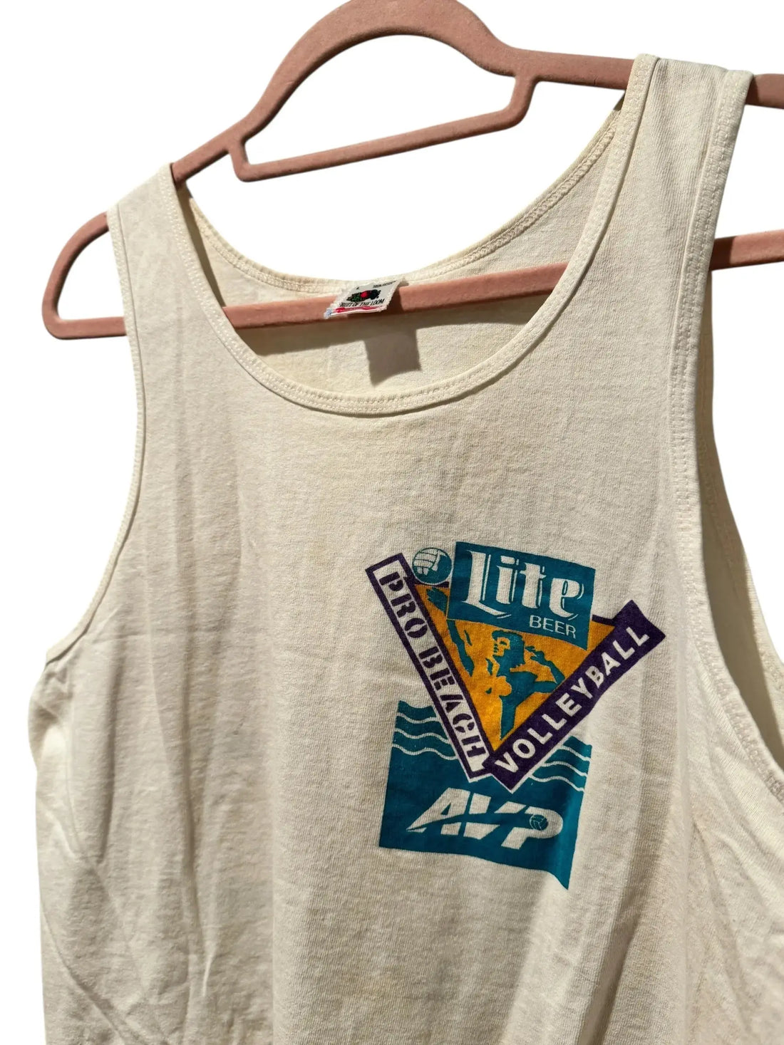 Vintage 80's and 90's Clothing and Culture: Key Style Differences Explained