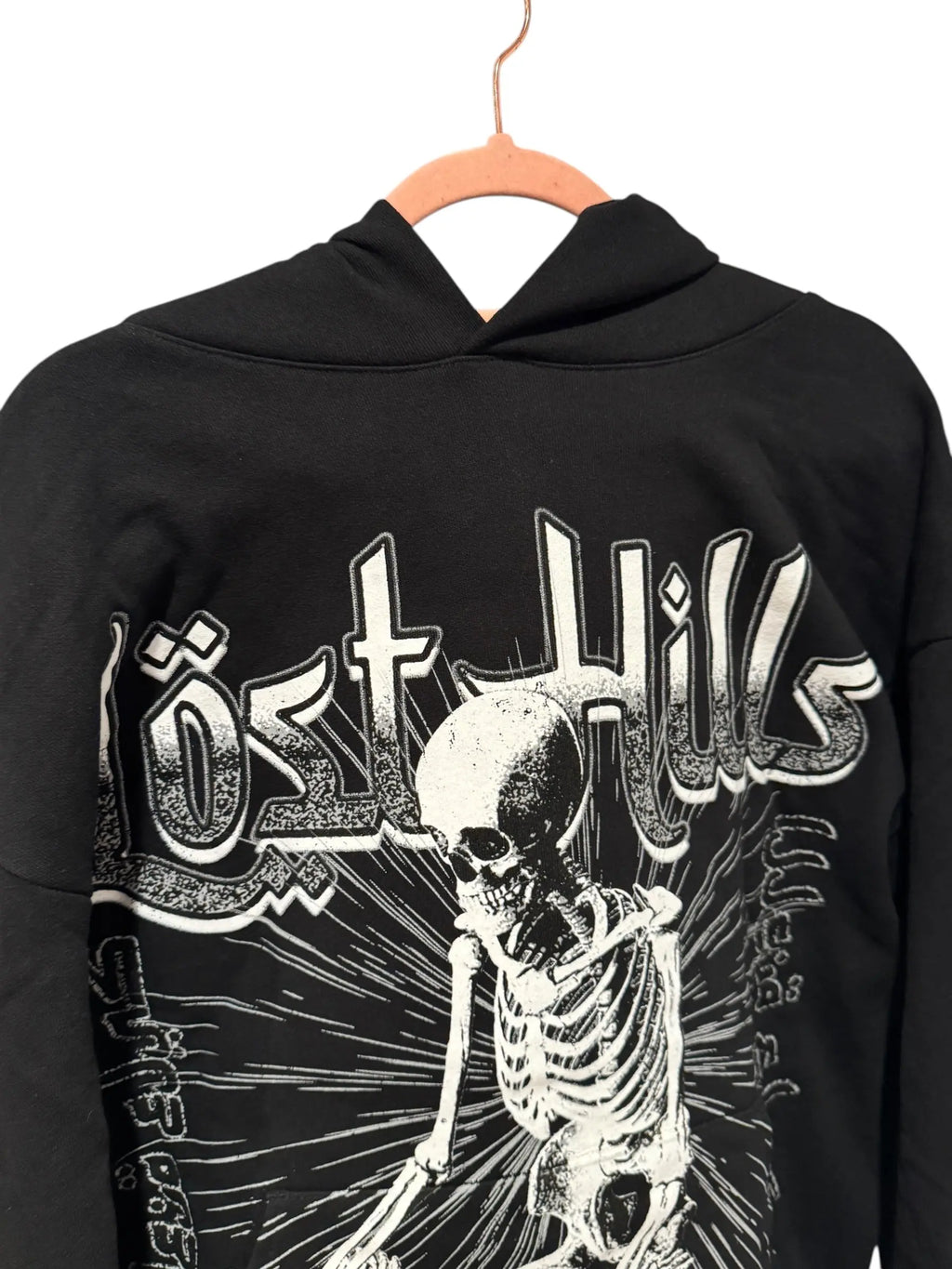 Lost Hills Skeleton Graphic Hoodie – Black (L) Lost Hills