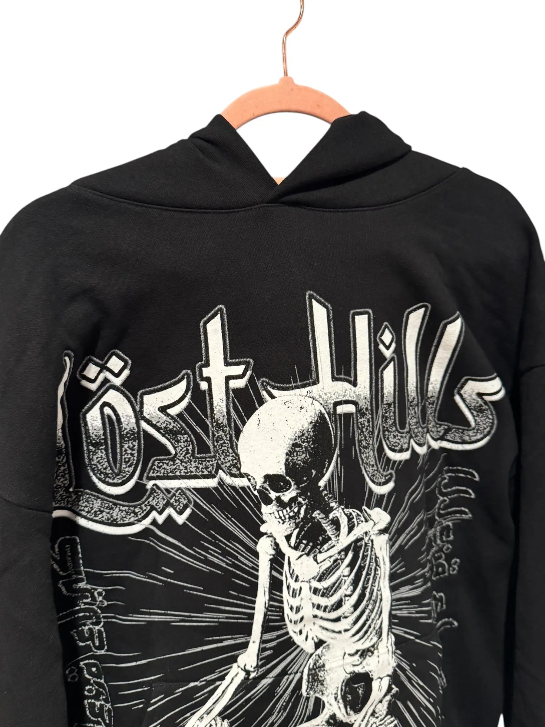 Lost Hills Skeleton Graphic Hoodie – Black (L) Lost Hills