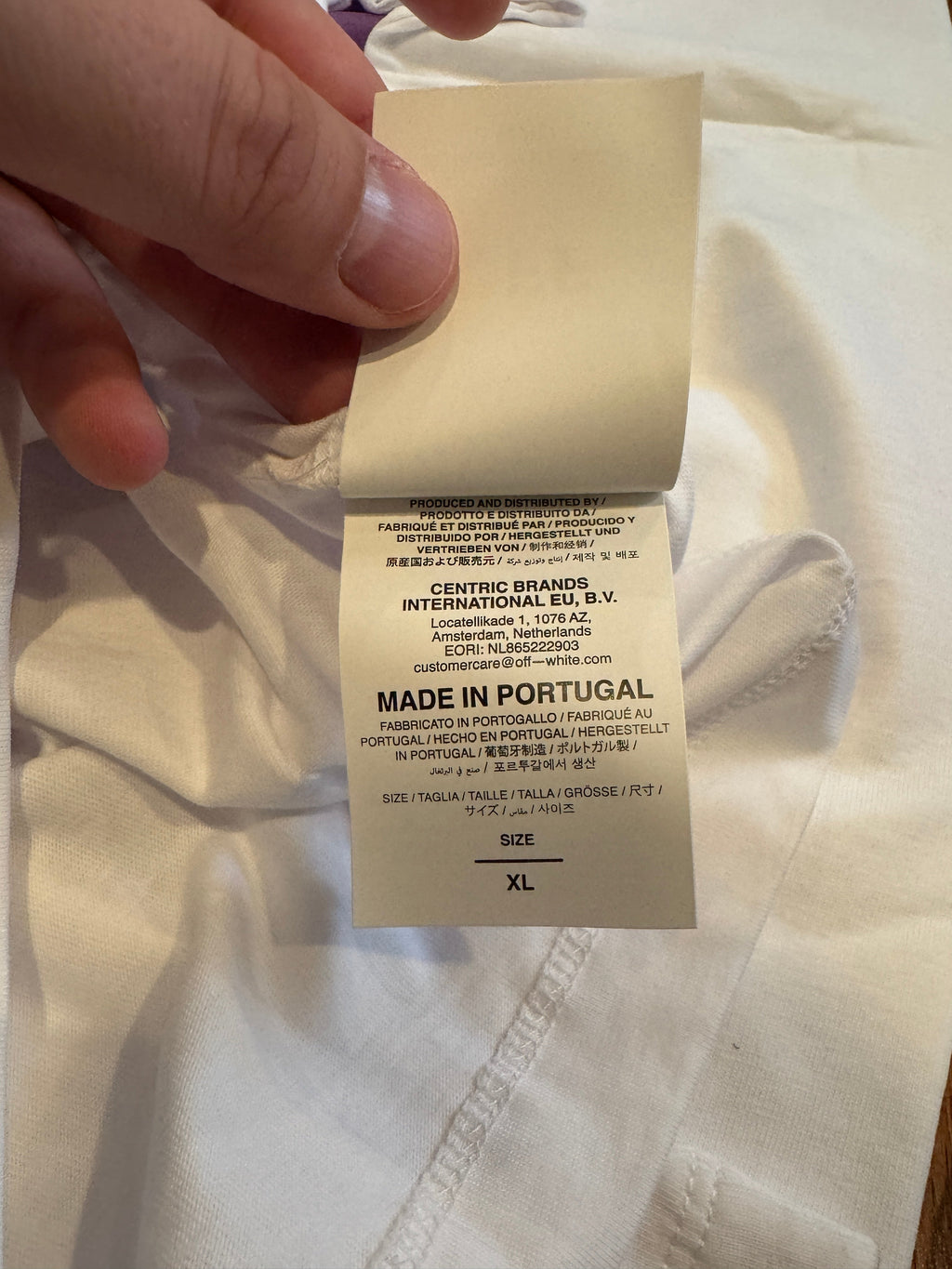 Off-White c/o Virgil Abloh Slim Signature arrow Tee in White [XL] - Still Threaded Apparel